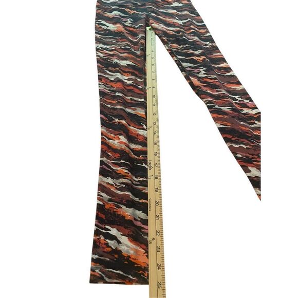 Lululemon High Rise Align Tiger Tide Leggings Red/ Orange/Multi/Stripe Size 4 - Picture 4 of 10